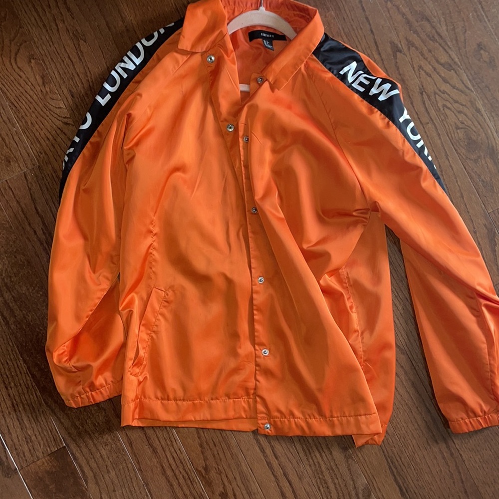 Orange jacket - Picture 5 of 7
